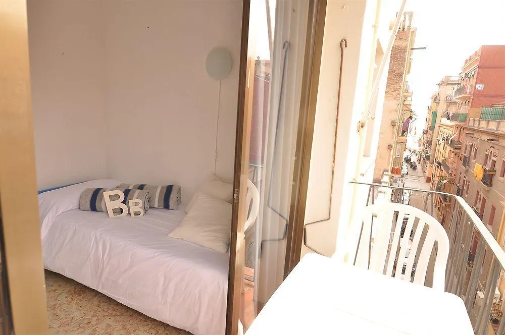 Bedcelona Beach Club & Rooms Barcelona 2*,